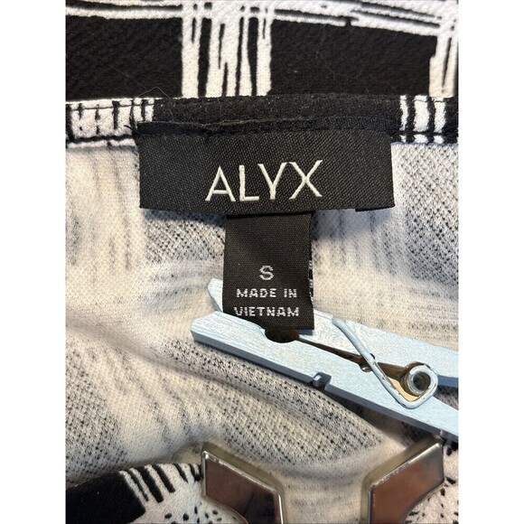 Alyx B&W Career Wear Stretch Fitted Blouse Small With Silver Accent - Picture 7 of 9